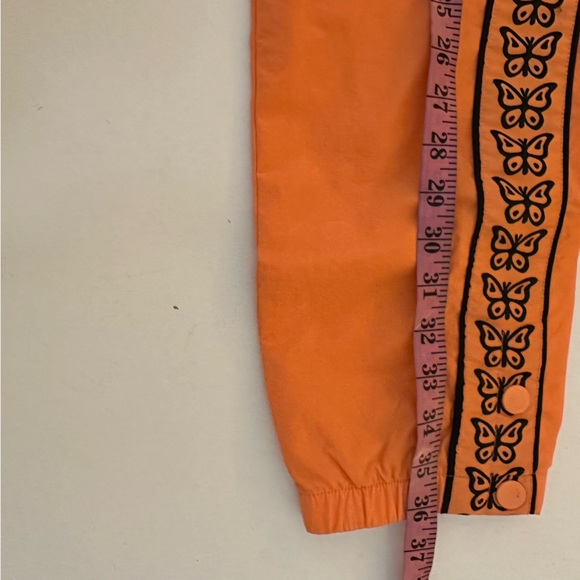 Petals and Peacock Orange Butterflies Crinkle Track/Skate Snap Button Pants S - Picture 13 of 16